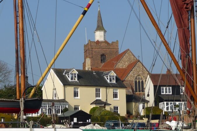 32 The Hythe Thumbnail | Maldon - Essex | UK Tourism Online