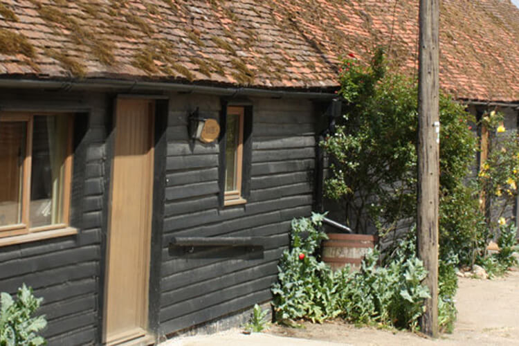 Bury Farm Cottages - Image 1 - UK Tourism Online