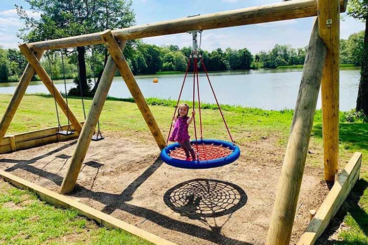 Gosfield Lake Resort - Image 5 - UK Tourism Online