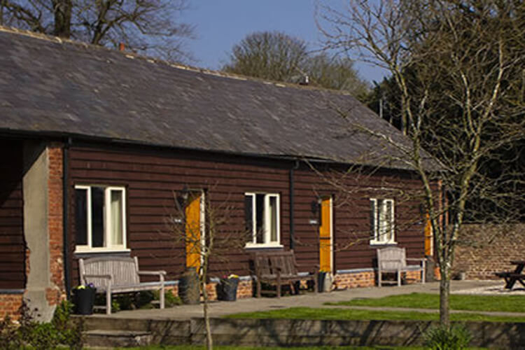 Parsonage Stables Holiday Cottages - Image 1 - UK Tourism Online