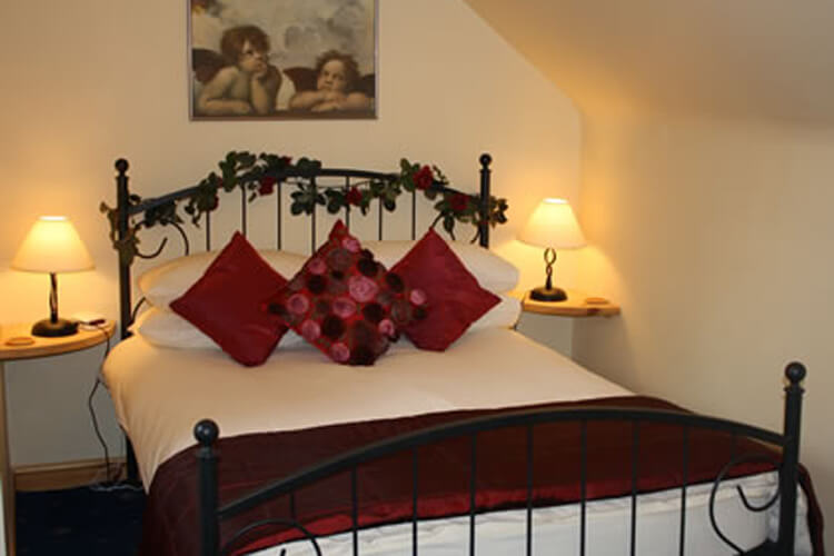 Thaxted Bed & Breakfast - Image 2 - UK Tourism Online