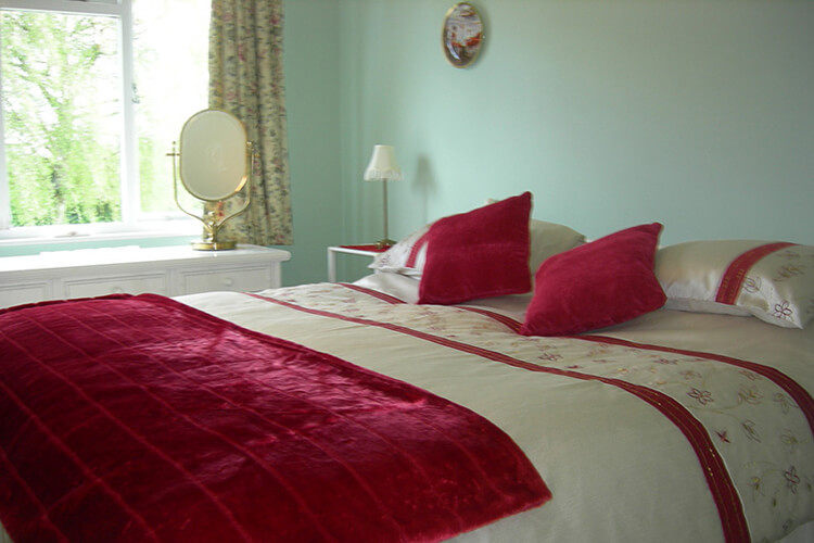 Walpole Farmhouse - Image 2 - UK Tourism Online