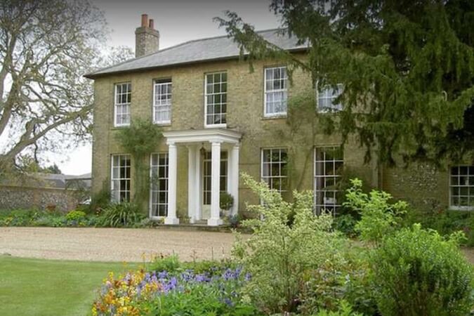 Hall Farm Bed & Breakfast Thumbnail | Royston - Hertfordshire | UK Tourism Online