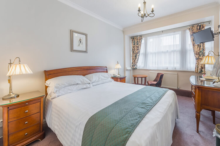 Salisbury Arms Hotel - Image 2 - UK Tourism Online