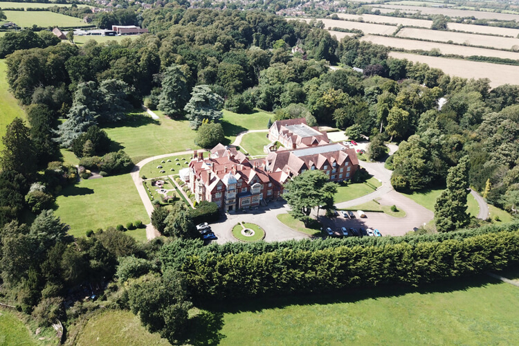 The Pendley Manor Hotel - Image 1 - UK Tourism Online