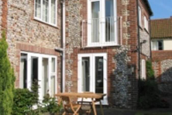 1 Zetland Cottage Thumbnail | Holt - Norfolk | UK Tourism Online