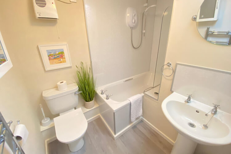 2 Chapel Cottage - Image 5 - UK Tourism Online