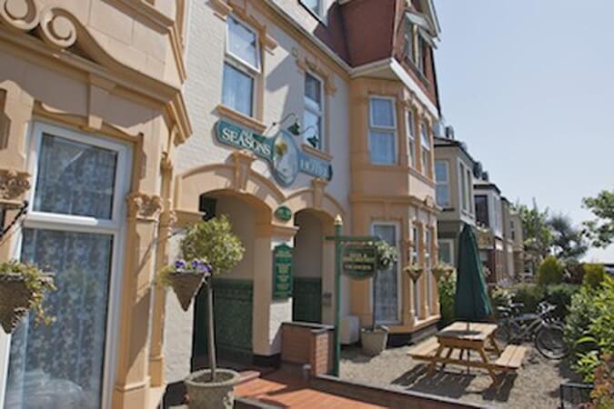 All Seasons Lodge Hotel Thumbnail | Great Yarmouth - Norfolk | UK Tourism Online