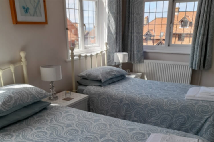 Ashbourne House Bed and Breakfast - Image 4 - UK Tourism Online