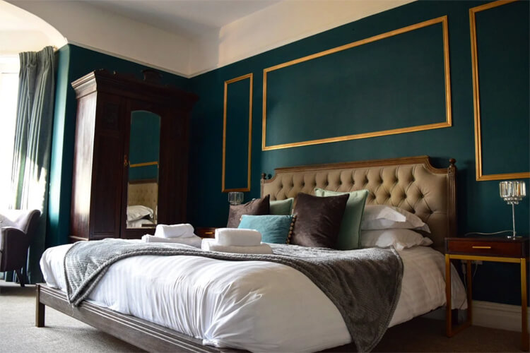 Blakeney House - Image 2 - UK Tourism Online