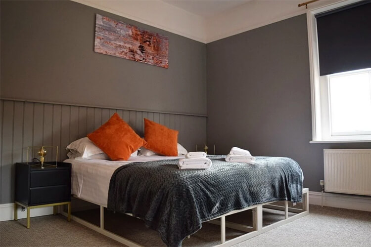 Blakeney House - Image 3 - UK Tourism Online
