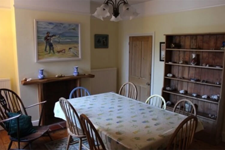 Bond Cottage - Image 3 - UK Tourism Online