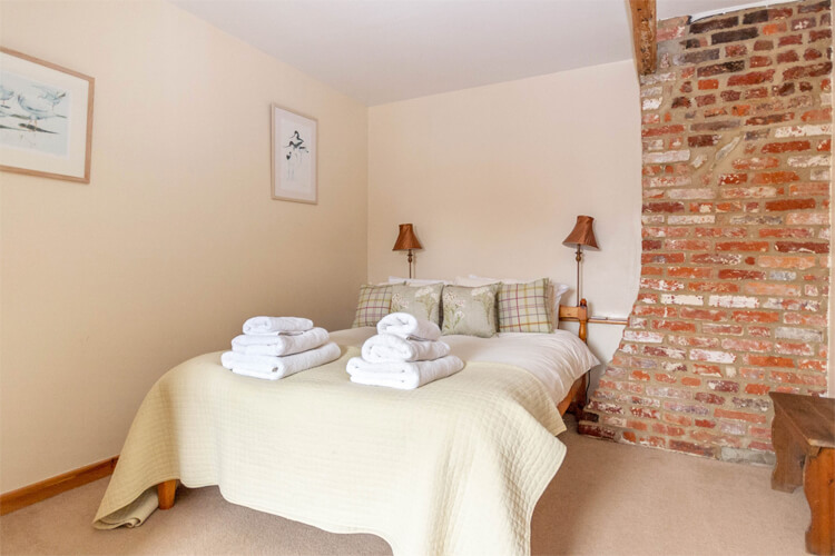 Chantry Cottage - Image 4 - UK Tourism Online