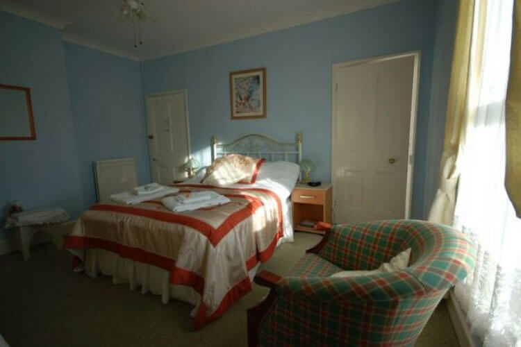 Chestnut Villa - Image 3 - UK Tourism Online