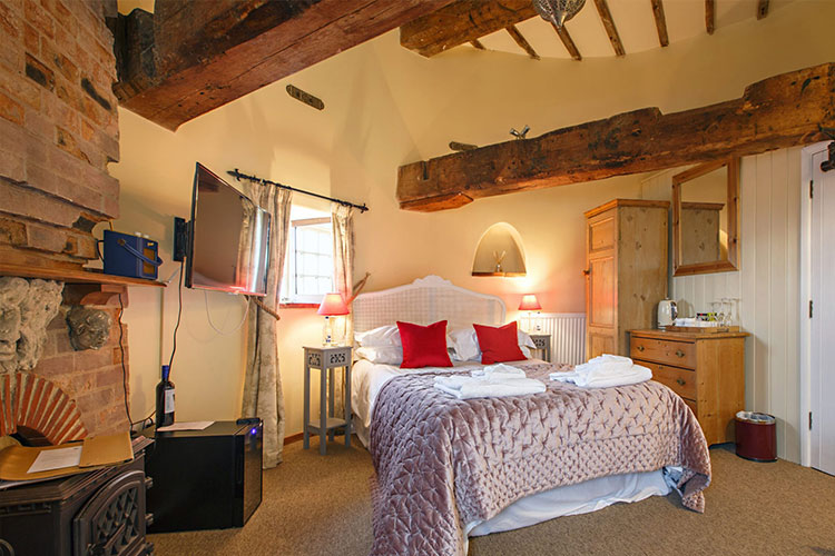 Cley Windmill Bed & Breakfast - Image 4 - UK Tourism Online