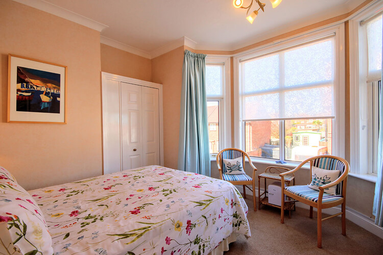 Cromer Beachcomber Guest House - Image 1 - UK Tourism Online