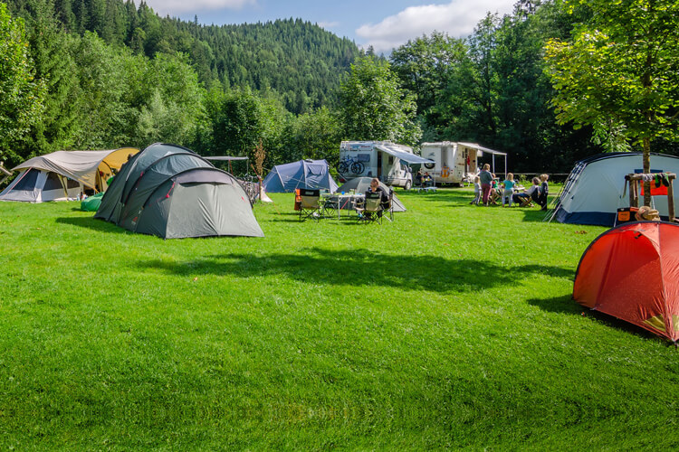 Diglea Caravan & Camping Park - Image 2 - UK Tourism Online