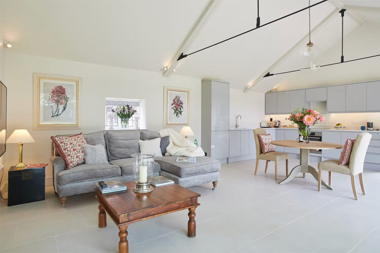 Escape2Norfolk - Image 2 - UK Tourism Online