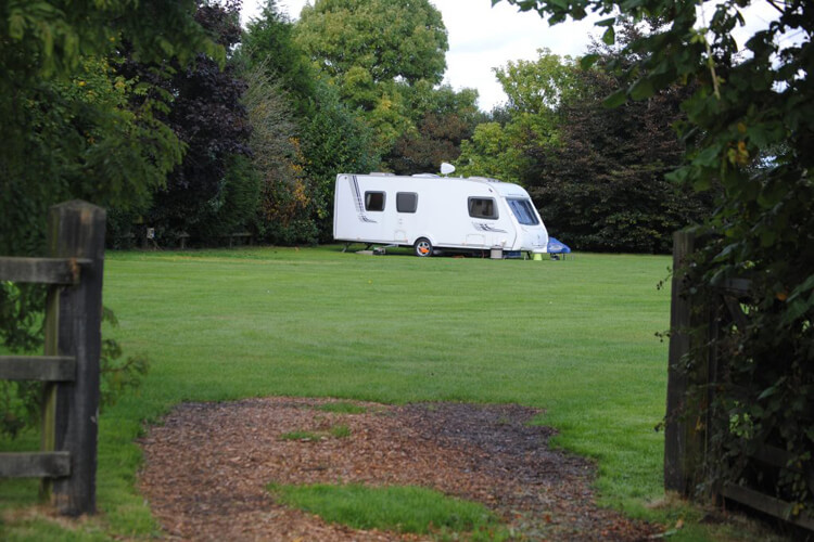 Highgate Farm Caravan Park - Image 2 - UK Tourism Online