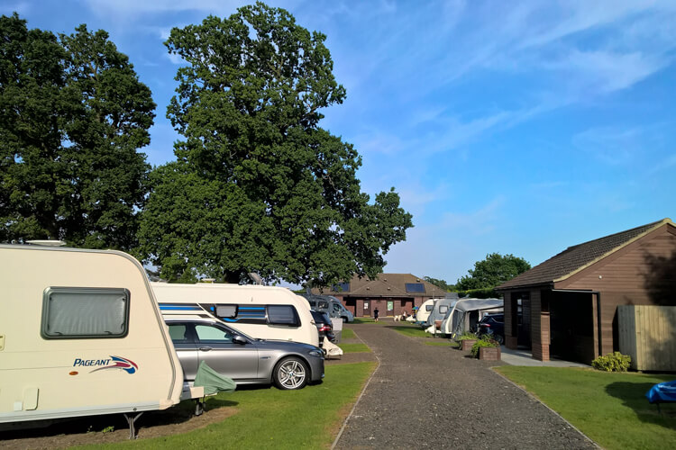 Kings Lynn Caravan and Camping Park - Image 2 - UK Tourism Online