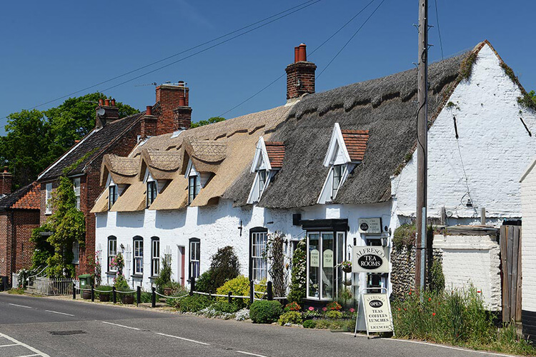 Ludham Hall - Image 1 - UK Tourism Online