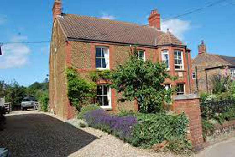 Manningham House - Image 1 - UK Tourism Online