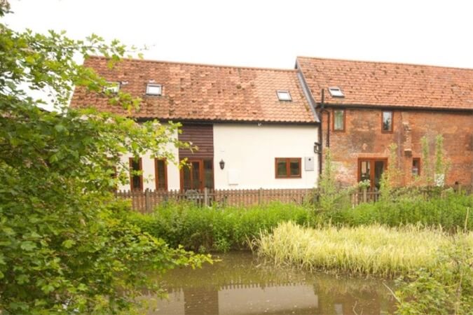 Park Farm Barns Thumbnail | Dereham - Norfolk | UK Tourism Online