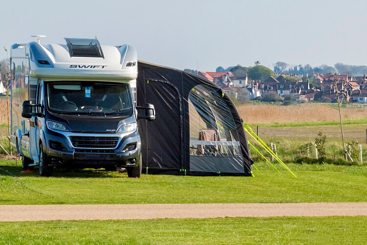 Pinewoods Caravan Park in Wells next the Sea