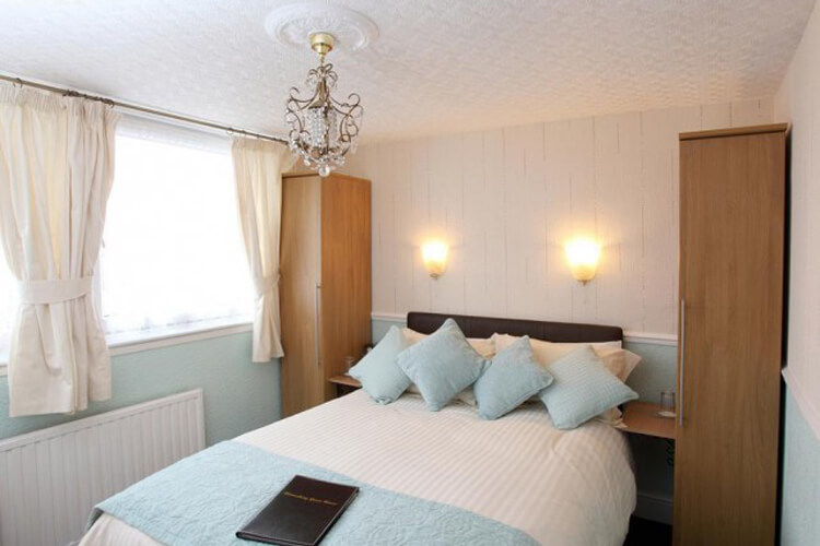 Shrewsbury Guest House - Image 2 - UK Tourism Online