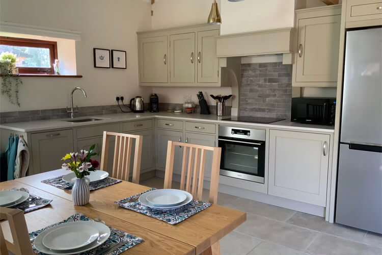 Sparham Hall Farm Cottages - Image 2 - UK Tourism Online