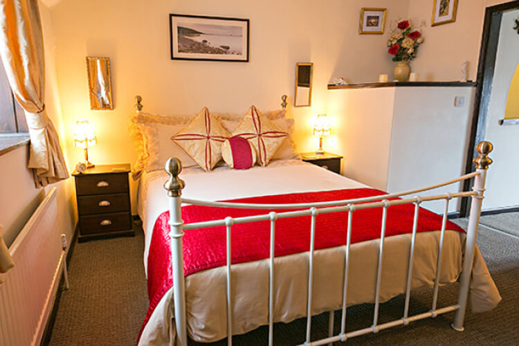 Starboard Cottage - Image 3 - UK Tourism Online