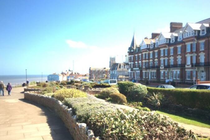 Suncourt Holiday Flats Thumbnail | Cromer - Norfolk | UK Tourism Online