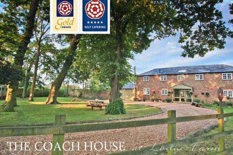 The Coach House at Lodge Farm - Image 1 - UK Tourism Online