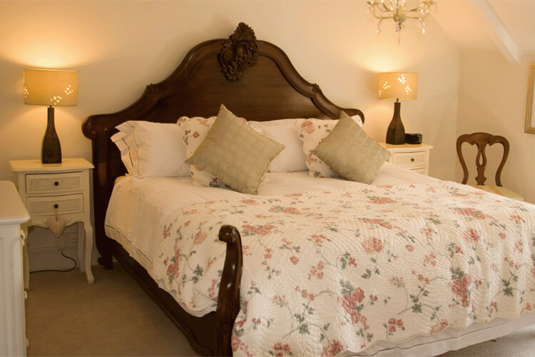 The Willows Cottage - Image 2 - UK Tourism Online