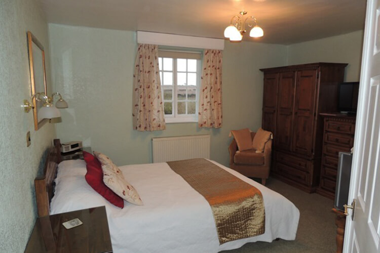 Whitehall Farm - Image 2 - UK Tourism Online