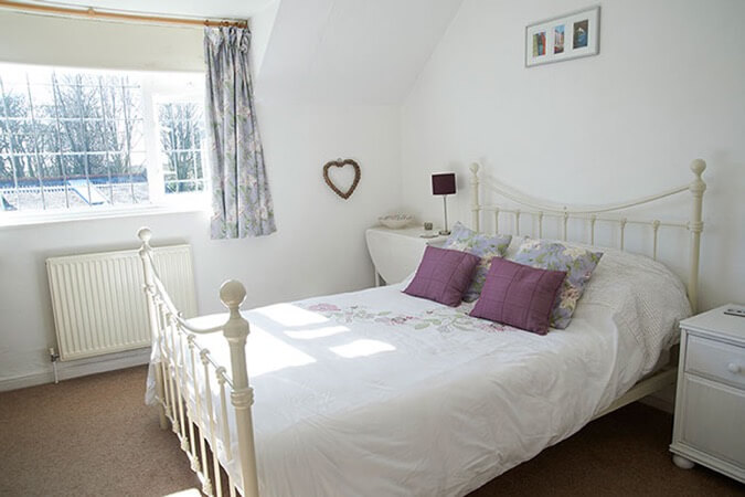 Wild Rose Cottage Thumbnail | Norwich - Norfolk | UK Tourism Online