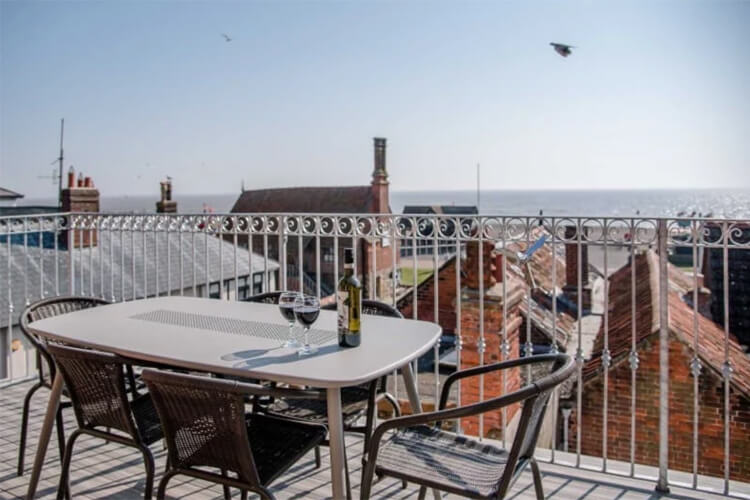 Aldeburgh Lookout - Image 1 - UK Tourism Online