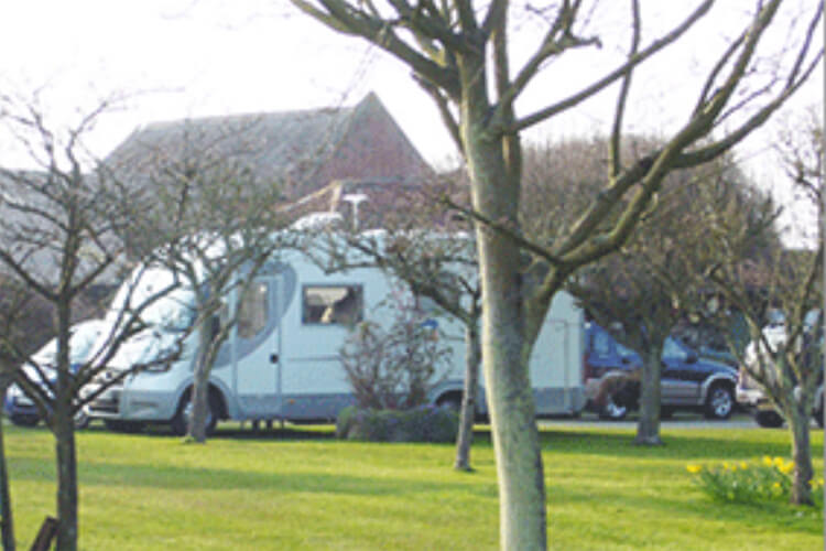 Clockhouse Farm Caravan Park - Image 2 - UK Tourism Online