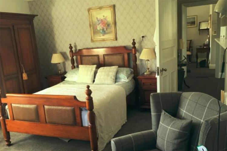 Field End Guest House - Image 2 - UK Tourism Online