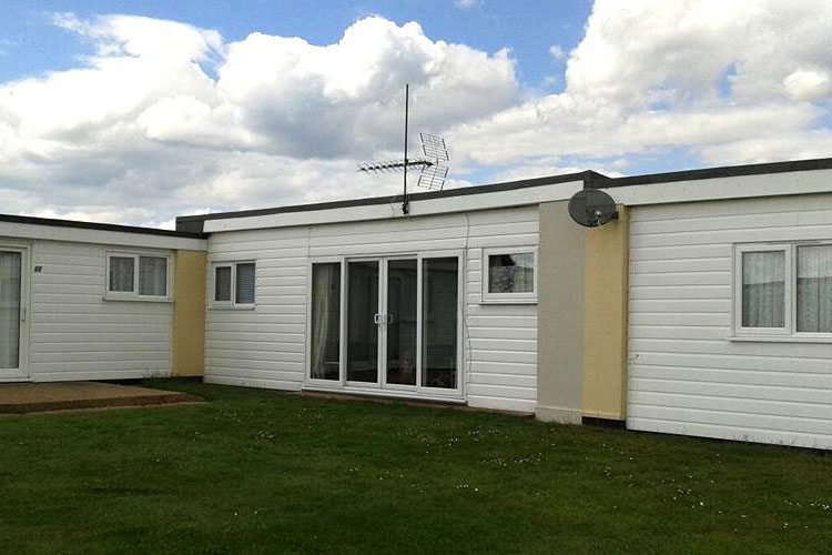 Knights Holiday Homes - Image 2 - UK Tourism Online