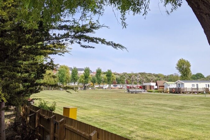 Peewit Caravan Park Thumbnail | Felixstowe - Suffolk | UK Tourism Online