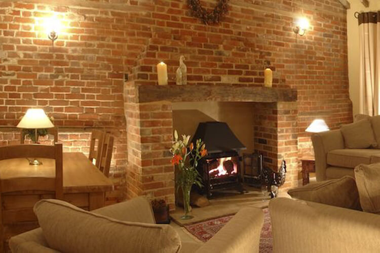 Sherbourne Lodge Cottages - Image 2 - UK Tourism Online