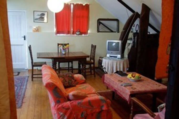 Syde House - Image 2 - UK Tourism Online