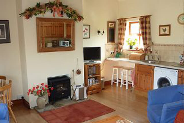East Greystone Farm Cottages - Image 3 - UK Tourism Online