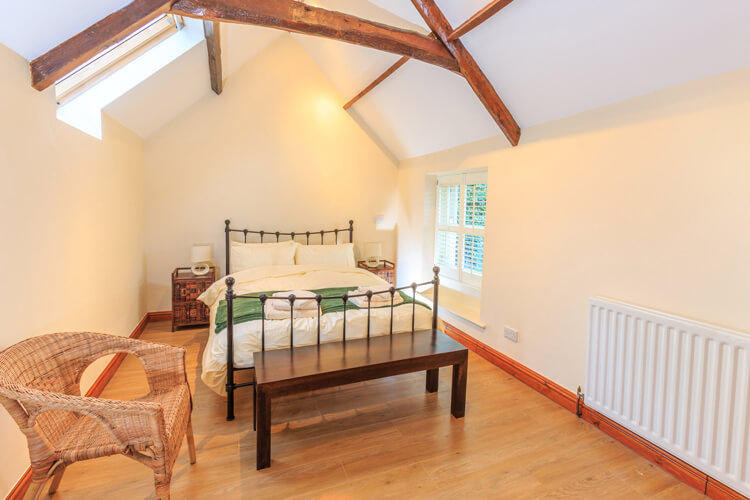 Old Hall Cottages - Image 3 - UK Tourism Online