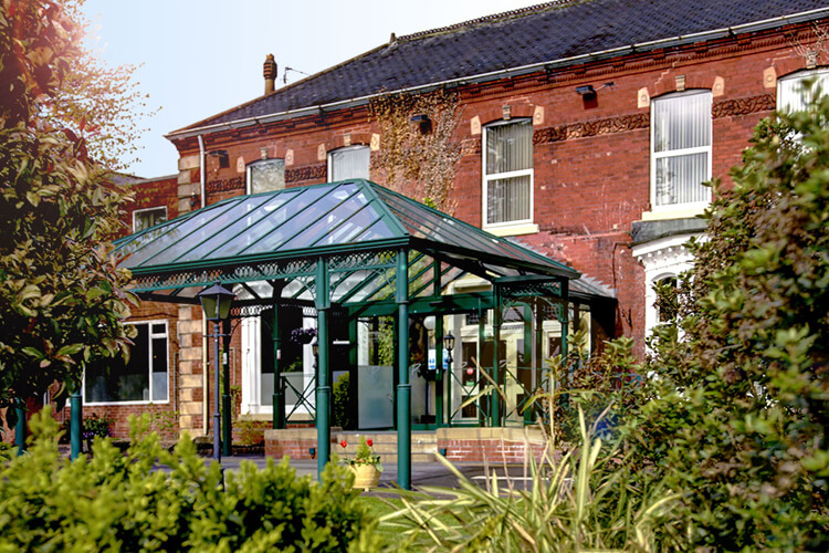 The Parkmore Hotel - Image 1 - UK Tourism Online