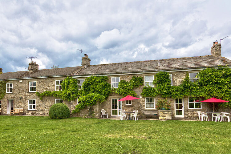 Thwaite Hall Cottages - Image 1 - UK Tourism Online