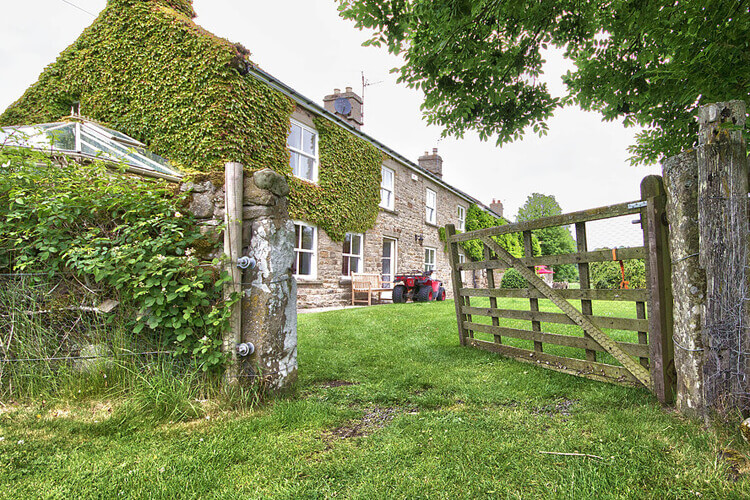 Thwaite Hall Cottages - Image 5 - UK Tourism Online