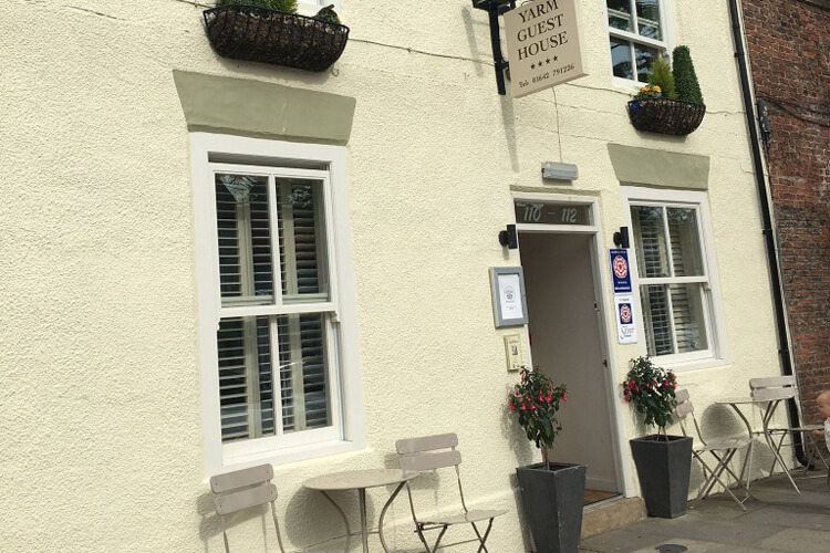 Yarm Guest House - Image 1 - UK Tourism Online