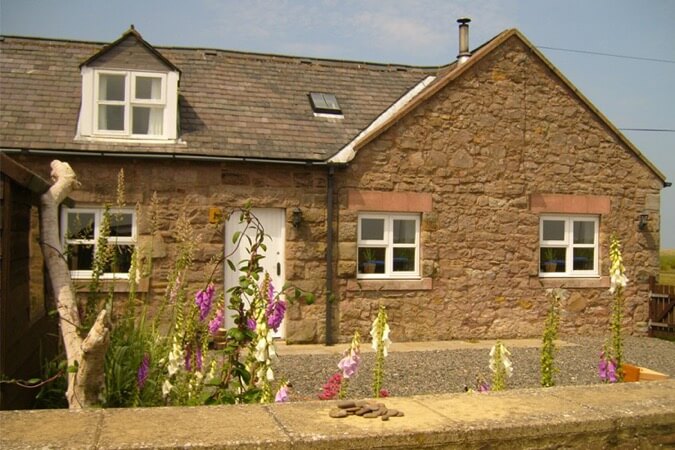 1 The Old Farm Cottage Thumbnail | Berwick-upon-Tweed - Northumberland | UK Tourism Online